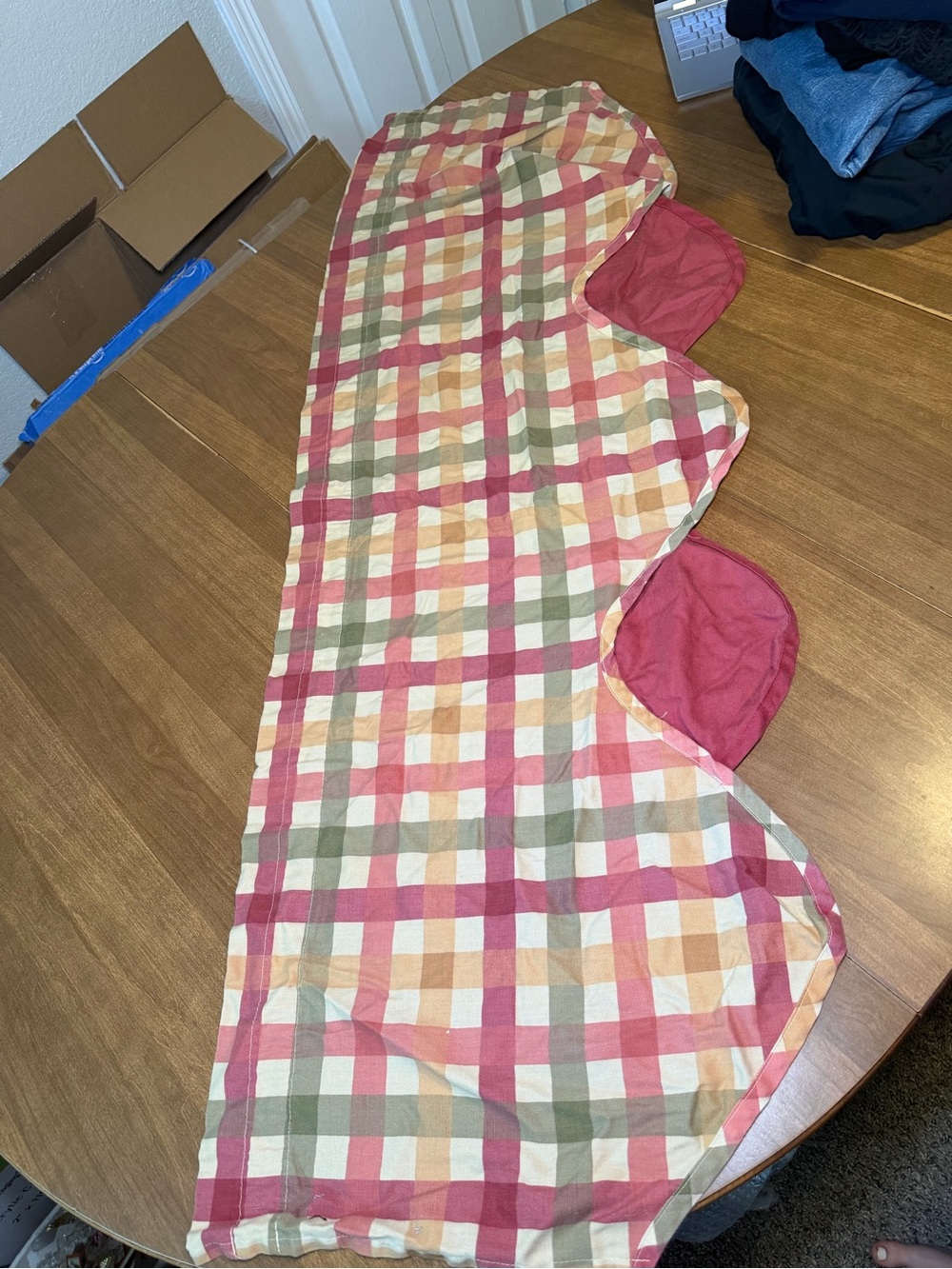 Set of 2 Better Homes and Gardens Plaid Scalloped Window Valances